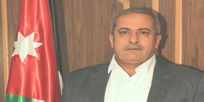 رئيس لجنة بلدية الرصيفة يهنئ 